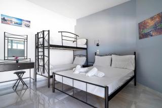 Iguana studio 11 - 6