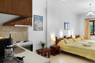 Studios Asterias 3 - 5