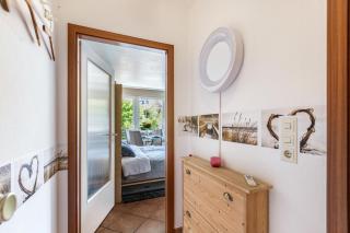 Ferienwohnung mit Badestrand - 1