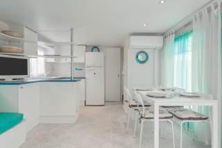 Mobilhome au vert - 7