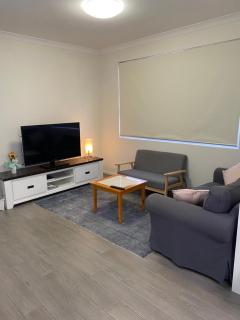 The Happy Delightful Home - Entire 2 Room Apartment - Cockburn Central - 5