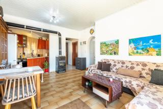 Victoria's House - 2