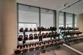 Modern and Cozy in Central KW with Gym - 4