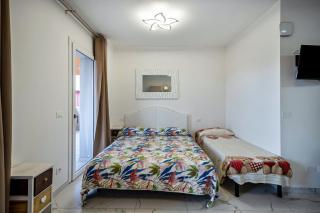 Planet Suite 304 - 3