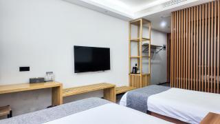 Lin Xi Hotel Pudong PVG Airport Disneyland Free Shuttle - Xangai - 4