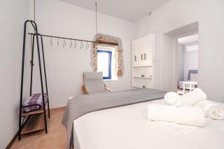 Sea-front Estate Navarino Baths - 5