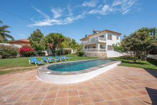 Marbella Villa - 16 Persons - - 8