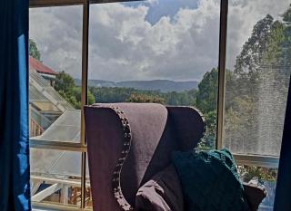 Oaktree Guest House - 9
