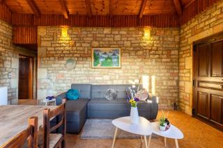 Polilimnio Foteini's Mini Castle - 6