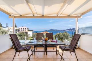 Evagelia Luxury Apartment 2 - 9
