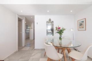 Apartment Facing the Sea and Marina - 5