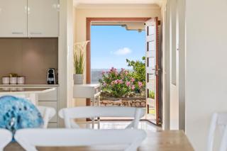 Gateway to Fraser Island - Ocean and Island Views - 2