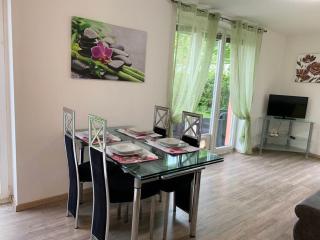 H N H Ferienwohnung - 2