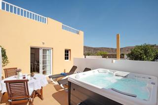 Apartamento El Naranjo con jacuzzi - 0