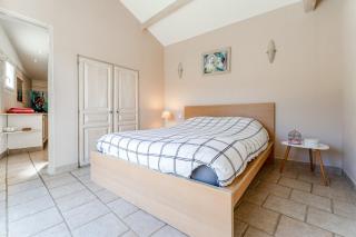 Gites Le Clos Olives In Provence - 2