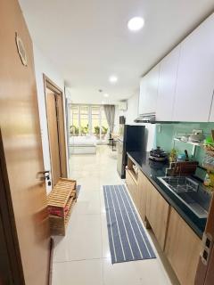 Birds Roost 101 9 - 9