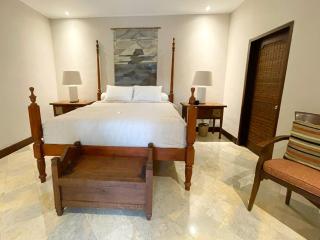 Villa Layangan - Two Bedrooms with Pool Access - 8