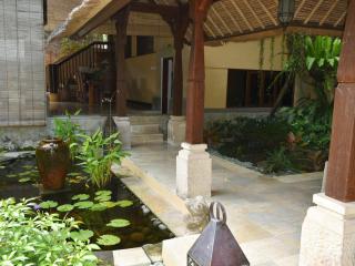 Villa Layangan - Two Bedrooms with Pool Access - 1
