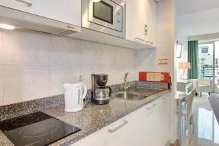 Dfm Happy Days F - Funchal - 2