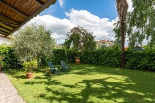 Tea Rose House - 4