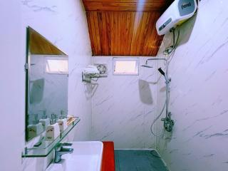 Retreat Bungalow - 2