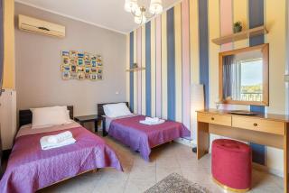 Rafaela's House 2 - 2