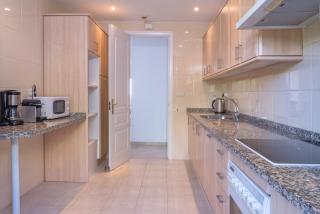 Elveria Hills excellent views - 1