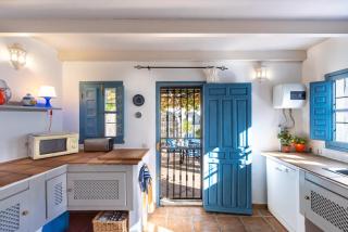 Rural village with amazing views - 2