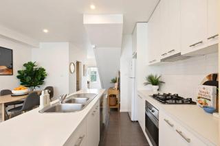 Galatea Residence Two Minutes to Beach - 8