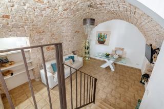 Helios Home - Happy Rentals - 5