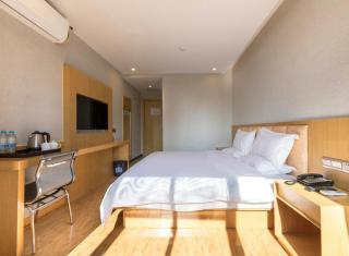 Hangting Hotel Shanghai The Bund Jiujiang Road - 6