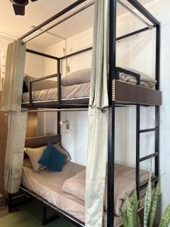 Full Stop Hostel - 4