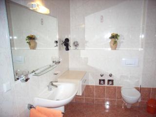 Ferienwohnung mit Terrasse, Garten - 3