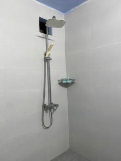 Xanh Biển Homestay - 9