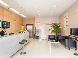 GreenTree Alliance Suzhou Zhangjiagang Nanfeng Town Hotel - 9