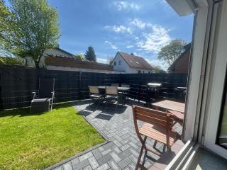 M und S - Landidyll am Weiher - 9