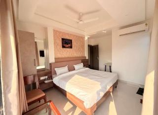 Hotel Khushi stay - 8
