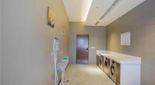 Borrman Hotel Nanning Railway Station - 1