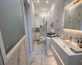 Three-room apartment 150 meters from the sea with Wi-Fi and a terrace - 6