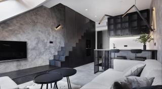 Rooftop Penthouse with Terrace, Prime Location - 4