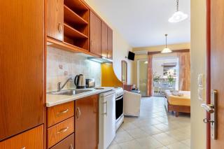 Kosmos Hotel St3 in Agios Stefanos - 1