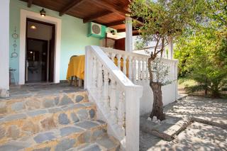 Areti Orfeas Apartment 5 - 8