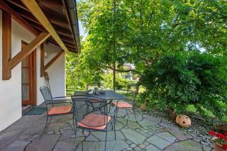 Unterm Nussbäumle - 8