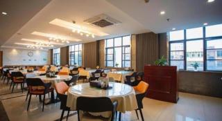 GreenTree Inn Jiangxi Nanchang XianGYAng Road Lianxi Road Business Hotel - 2