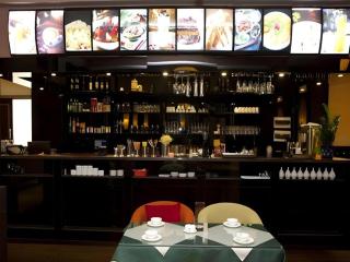 GreenTree Inn Hainan Haikou Jinniu Road Business Hotel - 1