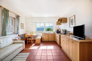 Weingut Lieselehof Apt Aurora - 9