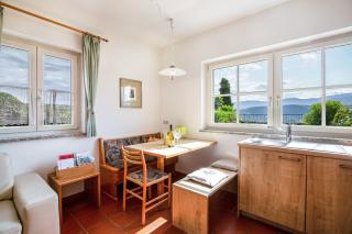 Weingut Lieselehof Apt Aurora - 1