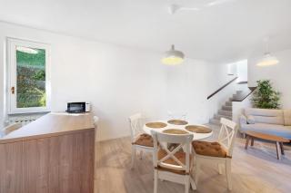 Ghome and Home Lake view Apartment - Civenna - 1