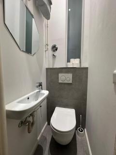 Frankfurt airport 4 bedroom apartment - 7