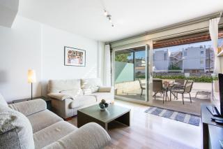 Duplex La Nau By homevillas360 - 3